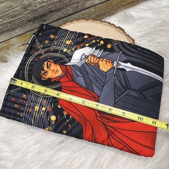 NWT FairyLoot An Ember in the Ashes Ellias & Leia Padded Book Sleeve Bag - Picture 10 of 11